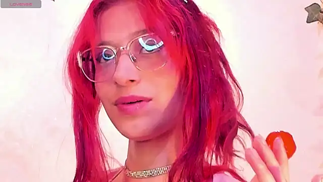 RedMeloddy online show from December 2025 02:19:01 AM