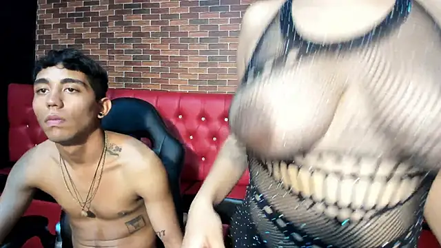 Snapshot of Annyeli chatting on January 2025 03:34:01 PM Annyeli online show from January 2025 03:34:01 PM