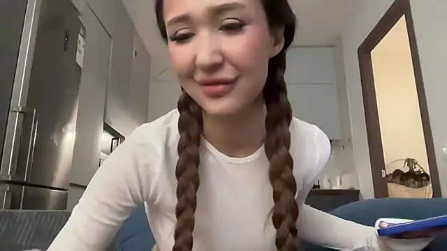 paola inga online show from December 2024 09:06:02 AM