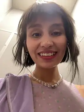 bigbabykiki online show from December 2024 10:12:02 AM