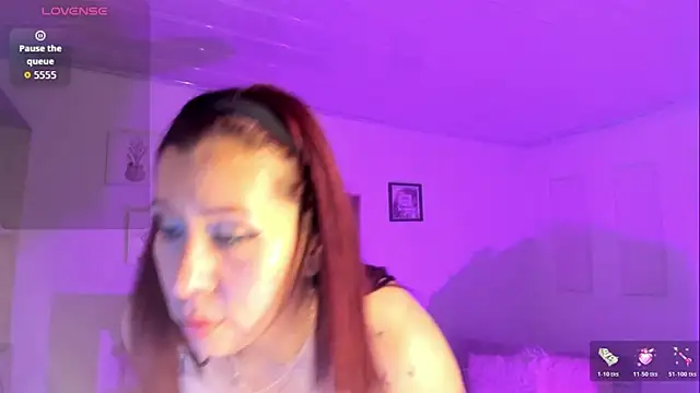 Snapshot of Alexx_Scoot chatting on November 2025 07:35:02 PM Alexx Scoot online show from November 2025 07:35:02 PM