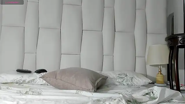 Snapshot of Regiina_Doll chatting on February 2025 07:02:01 AM Regiina Doll online show from February 2025 07:02:01 AM