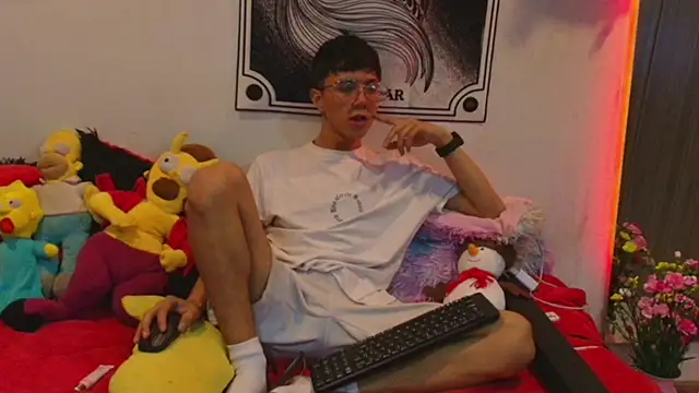 Snapshot of Justyn_Ross chatting on December 2025 02:32:02 AM Justyn Ross online show from December 2025 02:32:02 AM