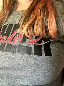 Popinasq online show from November 2025 04:03:01 PM