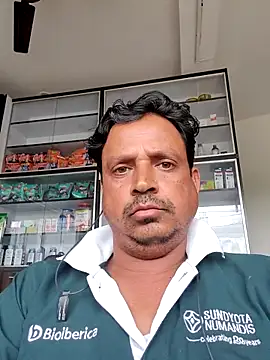 Snapshot of Raj1043 chatting on October 2025 06:59:01 AM Raj1043 online show from October 2025 06:59:01 AM