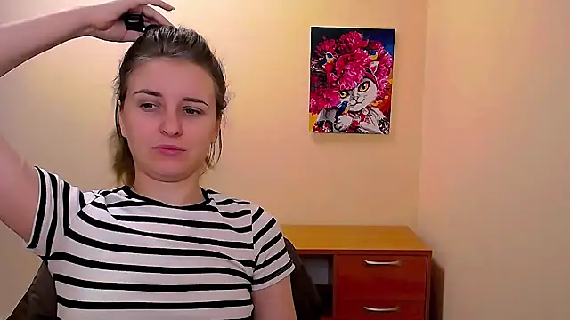  Nicole new online show from March 2025 01:12:01 PM