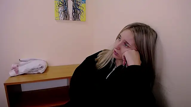  Nicole new online show from September 2025 12:39:01 PM