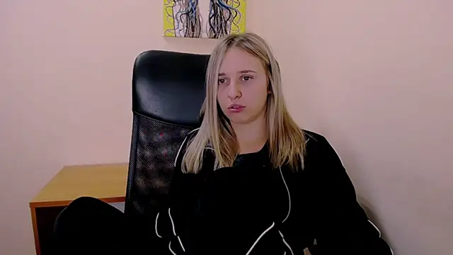  Nicole new online show from September 2025 07:57:02 AM