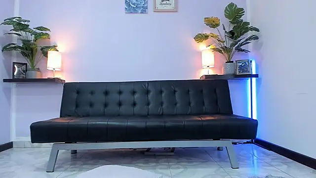 Aixaa charles online show from January 2025 06:21:01 PM