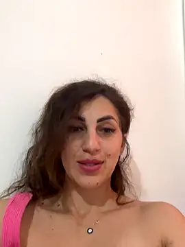 EmaSkyes online show from November 2025 07:18:02 AM