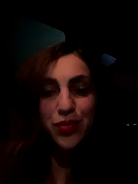 EmaSkyes online show from November 2025 04:58:02 PM