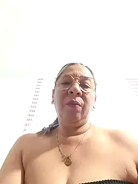 Snapshot of MATTHEW_MRANDA chatting on February 2025 06:12:01 PM MATTHEW MRANDA online show from February 2025 06:12:01 PM