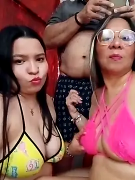 Snapshot of MATTHEW_MRANDA chatting on September 2025 03:46:01 PM MATTHEW MRANDA online show from September 2025 03:46:01 PM