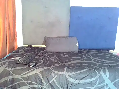 ReginaStar16 online show from February 2025 08:20:02 PM