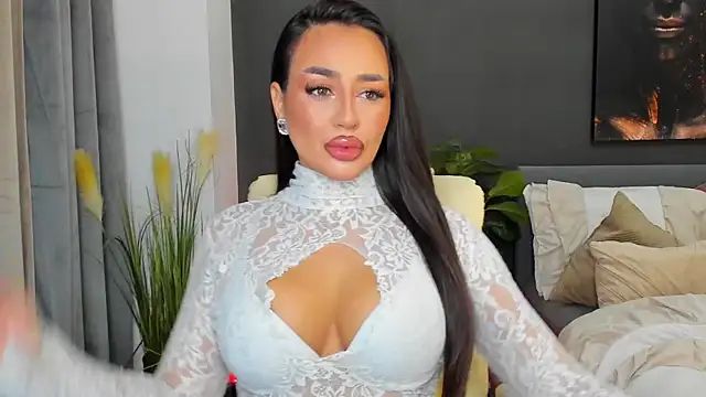 Snapshot of Sonia__Rey chatting on November 2025 05:24:01 PM Sonia Rey online show from November 2025 05:24:01 PM