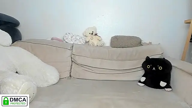 Snapshot of daeneryy chatting on October 2025 08:31:02 PM daeneryy online show from October 2025 08:31:02 PM