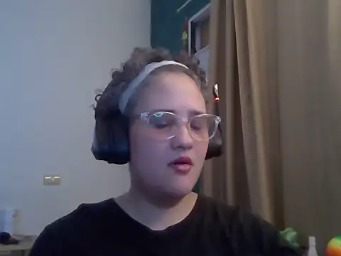 Snapshot of lolalicious_7583 chatting on January 2026 02:04:01 AM lolalicious 7583 online show from January 2026 02:04:01 AM