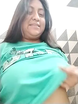 EmpaticBolillo online show from February 2026 05:14:01 PM