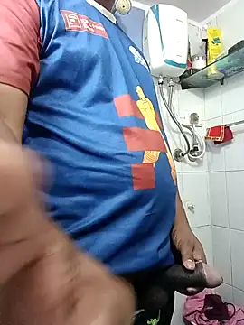 Snapshot of Mmm992170 chatting on January 2025 03:19:02 AM Mmm992170 online show from January 2025 03:19:02 AM