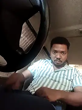 Snapshot of Mmm992170 chatting on February 2025 10:46:01 AM Mmm992170 online show from February 2025 10:46:01 AM