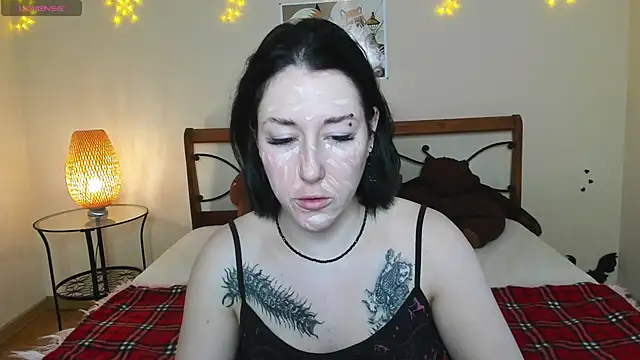 Snapshot of adell_berry chatting on March 2025 01:53:02 AM adell berry online show from March 2025 01:53:02 AM