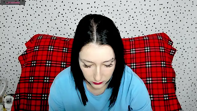 Snapshot of adell_berry chatting on March 2025 03:57:01 AM adell berry online show from March 2025 03:57:01 AM