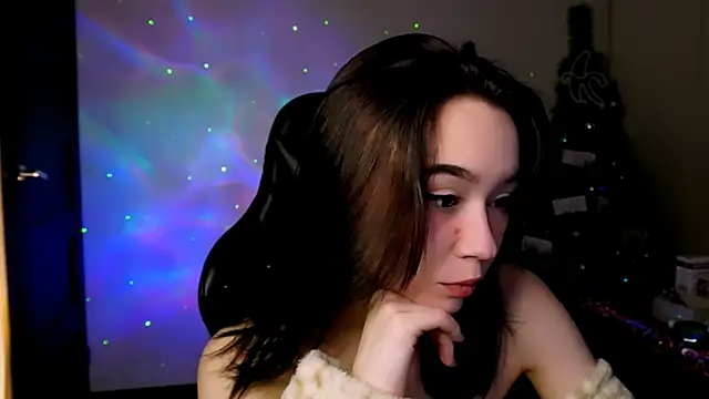 Snapshot of Kimiko__ chatting on January 2025 01:00:01 AM Kimiko online show from January 2025 01:00:01 AM