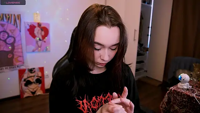 Snapshot of Kimiko__ chatting on March 2025 12:28:01 PM Kimiko online show from March 2025 12:28:01 PM