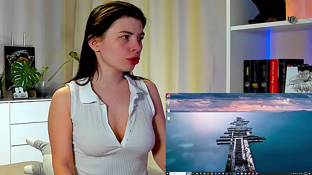 Snapshot of callmetori chatting on January 2025 09:43:02 AM callmetori online show from January 2025 09:43:02 AM