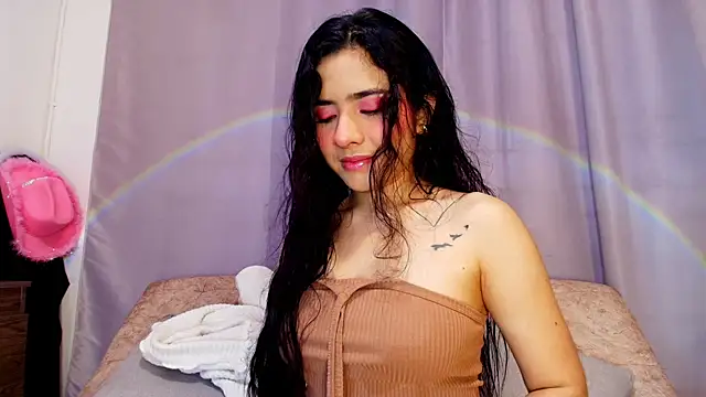 adara johnson   online show from October 2025 11:50:01 AM