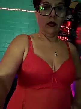 Snapshot of TRISH_MILF chatting on December 2024 01:58:02 AM TRISH MILF online show from December 2024 01:58:02 AM