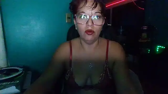 Snapshot of TRISH_MILF chatting on December 2024 12:48:02 AM TRISH MILF online show from December 2024 12:48:02 AM