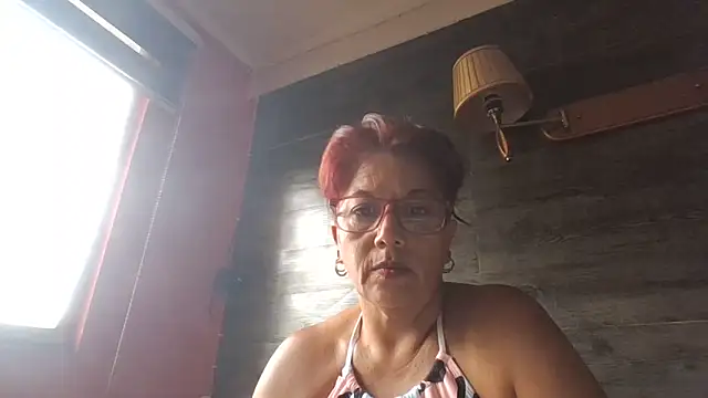 Snapshot of TRISH_MILF chatting on January 2025 08:54:01 PM TRISH MILF online show from January 2025 08:54:01 PM