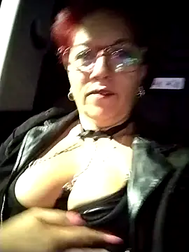 Snapshot of TRISH_MILF chatting on February 2025 08:13:02 AM TRISH MILF online show from February 2025 08:13:02 AM