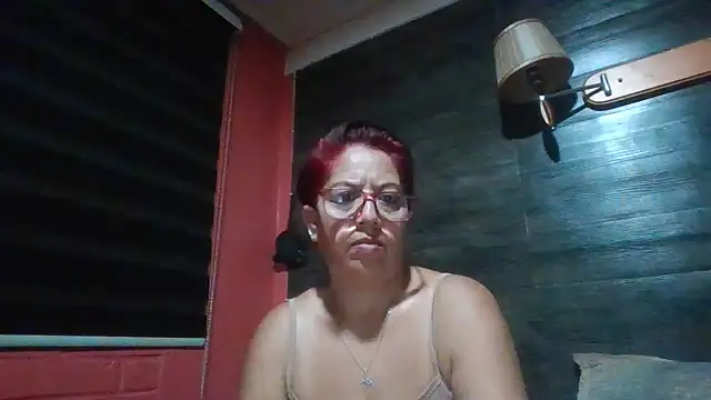 Snapshot of TRISH_MILF chatting on March 2025 09:16:01 AM TRISH MILF online show from March 2025 09:16:01 AM