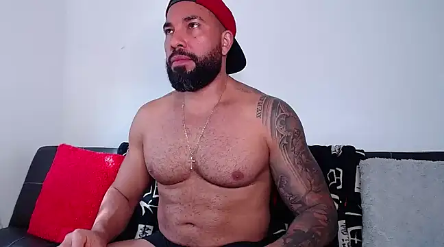 Snapshot of roman_muscle chatting on December 2024 01:12:01 PM roman muscle online show from December 2024 01:12:01 PM