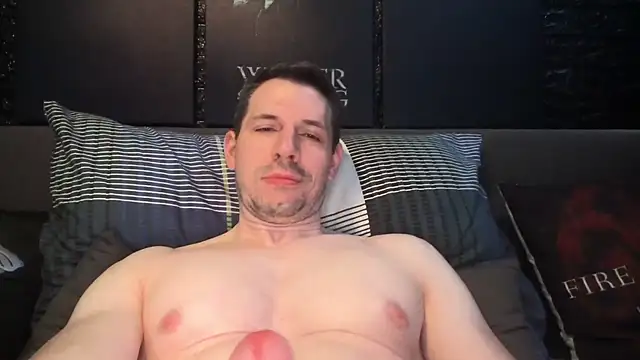 dreamwallker21 online show from April 2026 08:46:01 AM