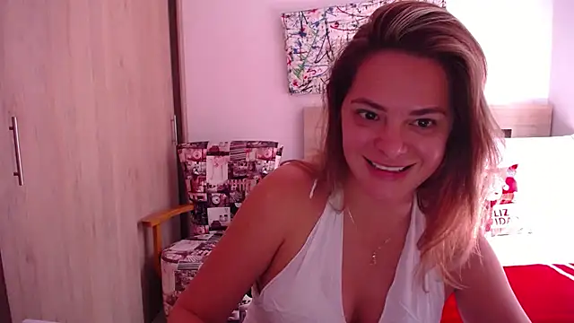 ParisW online show from December 2024 04:36:01 PM