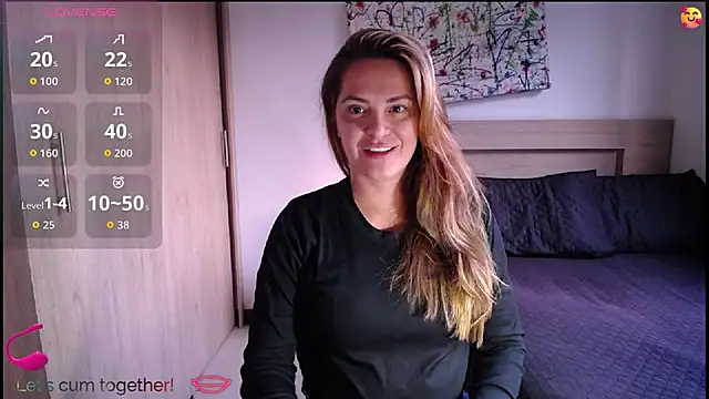 ParisW online show from October 2025 10:29:01 PM