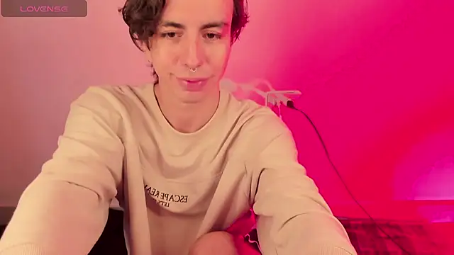 Snapshot of BrahmBelial_ chatting on October 2025 01:03:02 PM BrahmBelial online show from October 2025 01:03:02 PM