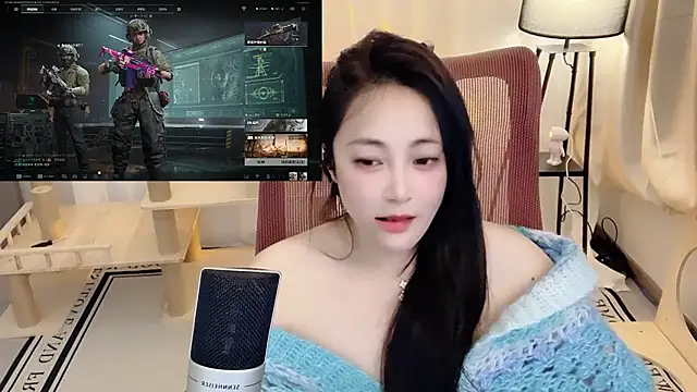 Daisy-77 online show from May 2026 02:14:02 PM