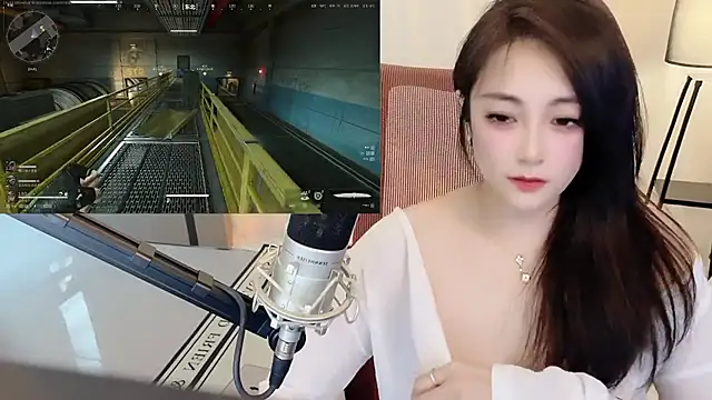 Daisy-77 online show from July 2026 02:10:01 PM