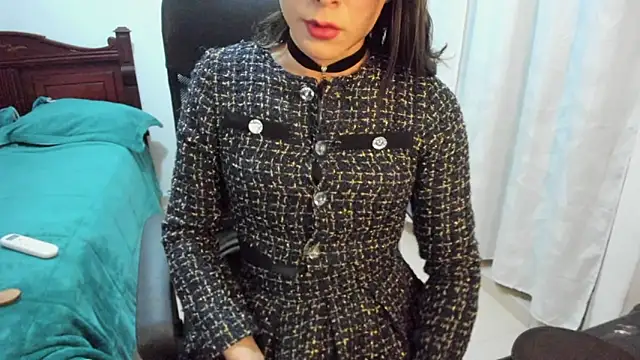 Snapshot of misstresbigcockts chatting on November 2025 11:51:01 PM misstresbigcockts online show from November 2025 11:51:01 PM