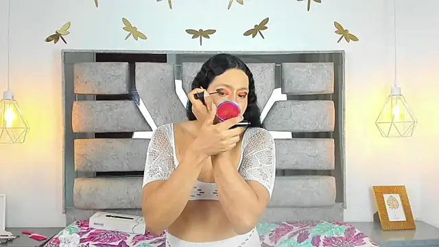 Alison Chan  online show from December 2025 04:13:01 PM