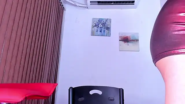 alondrabigtits online show from April 2026 11:04:02 AM