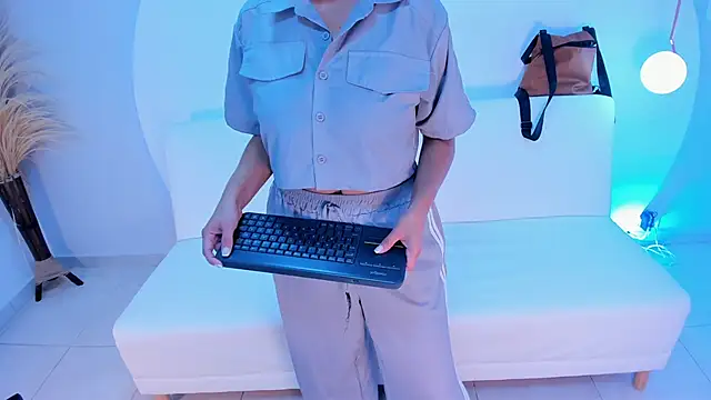 Snapshot of Ada_Monroe10 chatting on November 2025 01:22:01 PM Ada Monroe10 online show from November 2025 01:22:01 PM