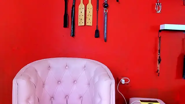 MIA SOPHIA1 online show from December 2024 04:37:02 AM