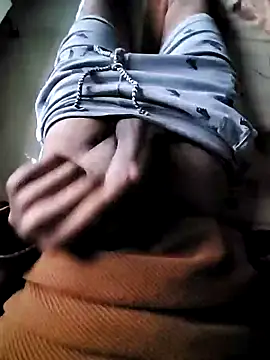 Snapshot of Smartboi007 chatting on January 2025 12:05:02 PM Smartboi007 online show from January 2025 12:05:02 PM