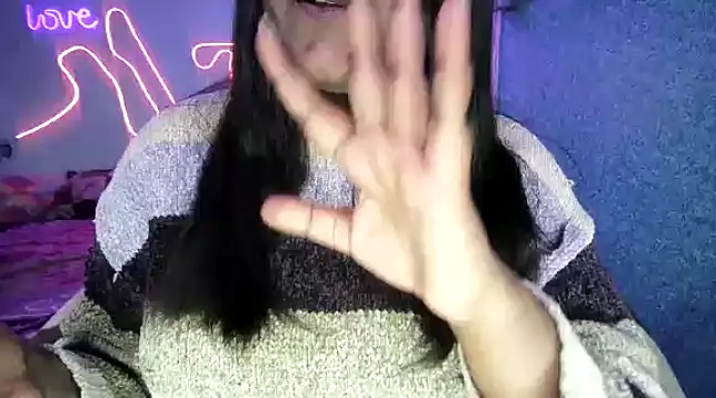 Snapshot of expression_queen chatting on January 2025 03:32:02 PM expression queen online show from January 2025 03:32:02 PM