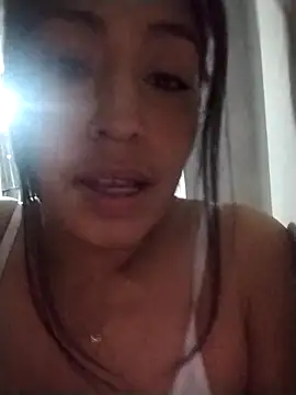 Aisha 09 online show from April 2026 11:32:02 PM